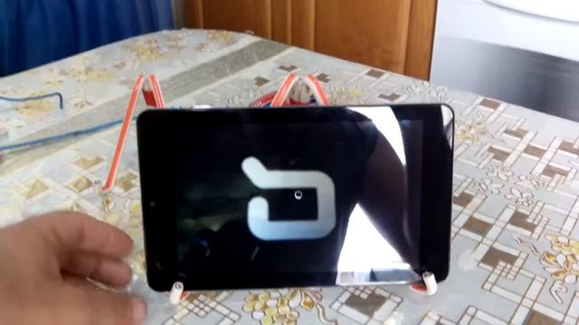 Подставка под телефон и планшет