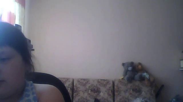 кормим лизу новой  смесью  нутрилонг