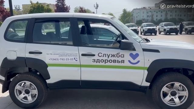 Абдулмуслим Абдулмуслимов передал ключи от 47 новых машин медучреждениям Дагестана