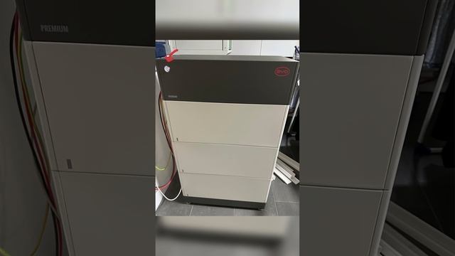 BYD Firmware Update BMU 3.22 & BMC 3.27 Für HVS LFP Speicher BYD Battery Box Verfügbar