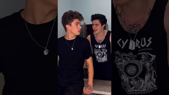 #pov Мы с братом были владельцами крупной организации, девушка об этом не знала, я не выдержал и з