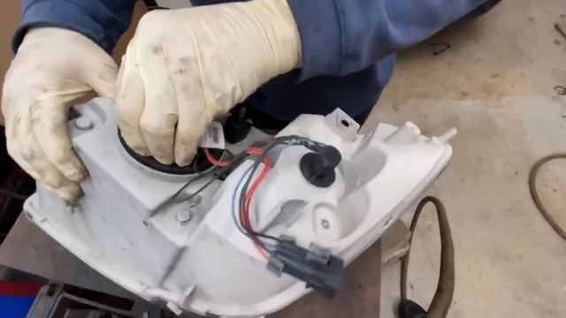 How To Replace Headlight Bulb 2005-2010 Chevy Cobalt