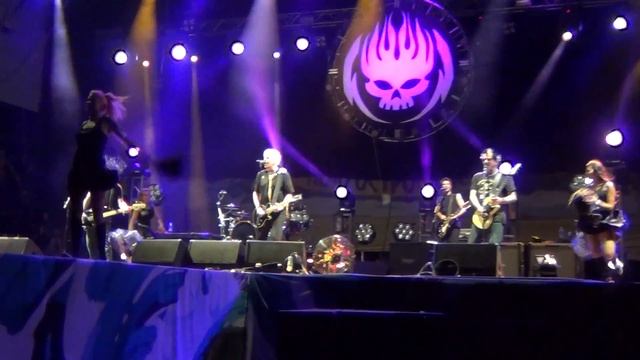 The Offspring - Pretty Fly (for A White Guy) (KUBANA 2012)