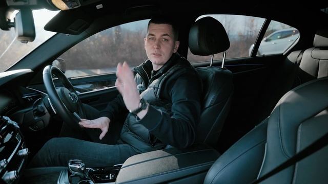 2 BMW В КУЗОВЕ G30(С ПРАВЫМ РУЛЁМ ИЗ ЯПОНИИ И ЛЕВЫМ ИЗ КОРЕИ)