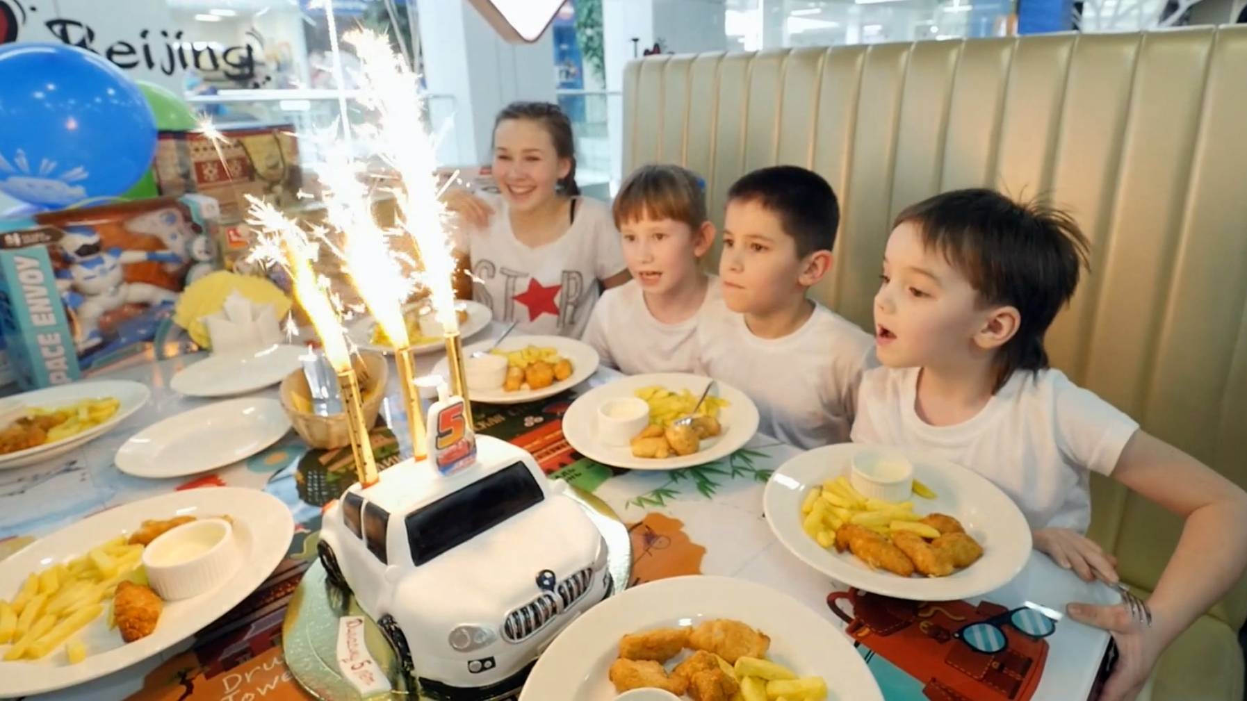 День рождения! 5 лет в обед )