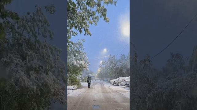 А за окошком месяц май #Май#снег#весна#погода#