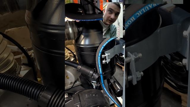 Дизельный компрессор 12 м3 12 бар .