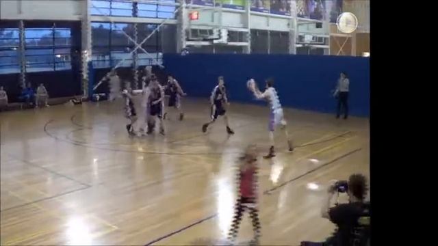 Xavier Cooke (Highlights - #8 Gray/blue), 6'0, PG, 2015 (Brisbane, Australia)