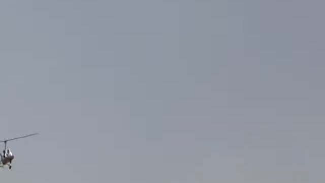 Testing Smoke On Gyro Copter