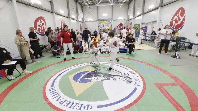 A144b2137f470db47b8bc06e12726b29