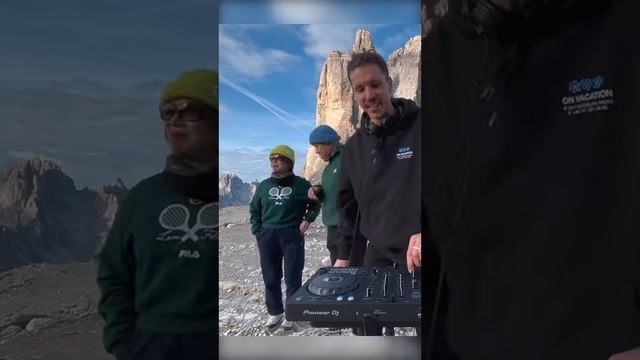 Spontaneous Dance Party With 2 Hikers In The Italian Alps
