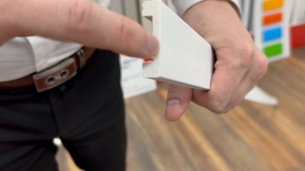 Плинтус из полистирола высокой плотности Волшебная палочка MSPOL 108 40*10*2000 Белый под покраску