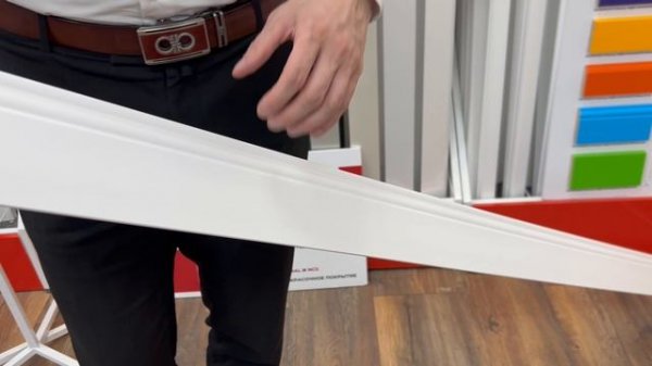 Плинтус из полистирола высокой плотности Волшебная Палочка 100*13*2000. MSPOL 103 Белый под покраску