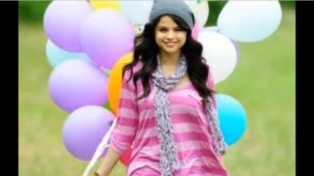 SELENA GOMEZ HIT THE LIGHTS FOTOS