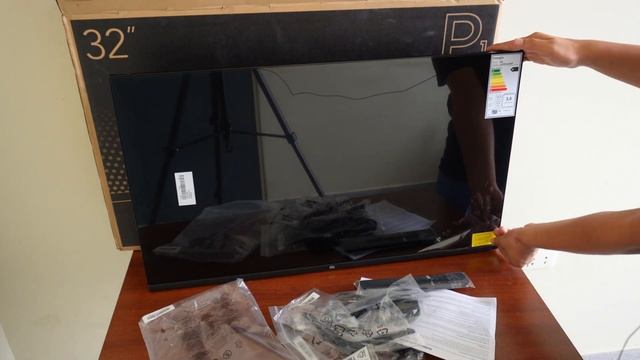 ¿Qué Viene En La Caja Del Xiaomi Mi TV P1 32