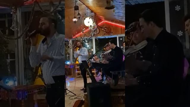 BURAK SİNER - MAVİ MAVİ🎶🎵🎙️ #mavimavi #musica  ADIYAMAN NOBEL TÜRKÜ EVİ KONSERİ