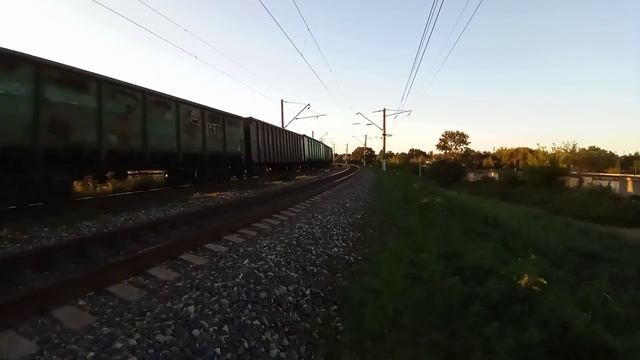 Серый на закате. 3ЭС5К-066 