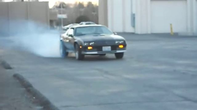 Parking Lot Test And Tune In The 84 Chevy Camaro Z-28