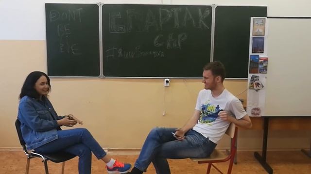 Ульяна о серой массе, выпускном, ментовке и о Путине