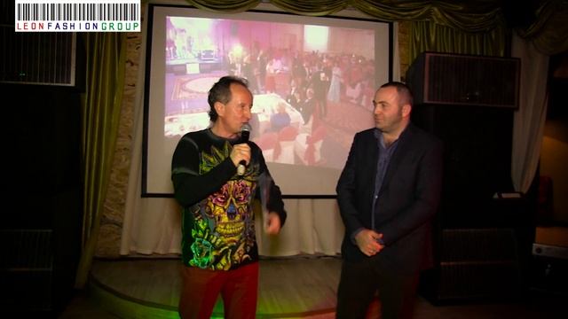 NEED-TOUR-speech-teatro