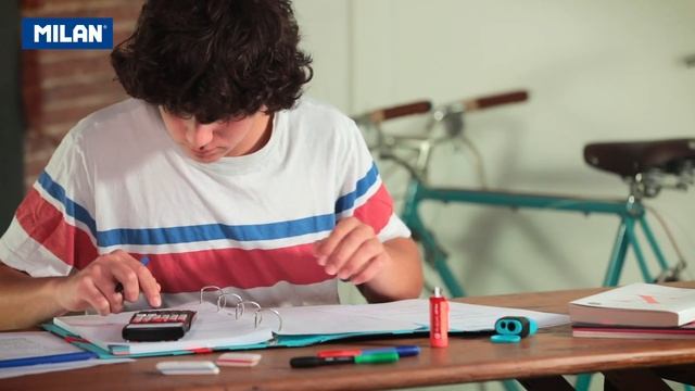 MILAN · Vuelta Al Cole 2021 (dibujo Técnico, Calculadora Científica Y Gomas De Borrar)