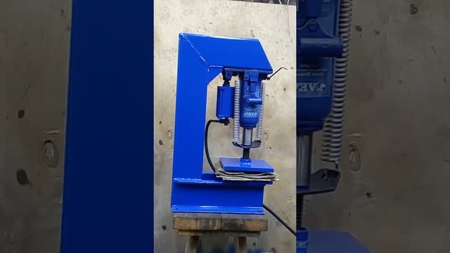 пресс гидро пневматический вырубной 12 т