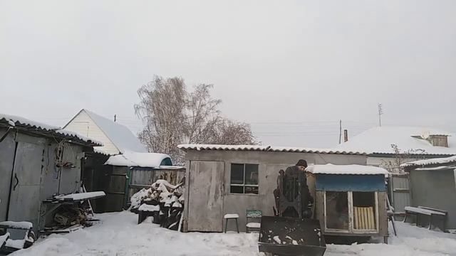 Мини погрузчик 4+4 уборка снега