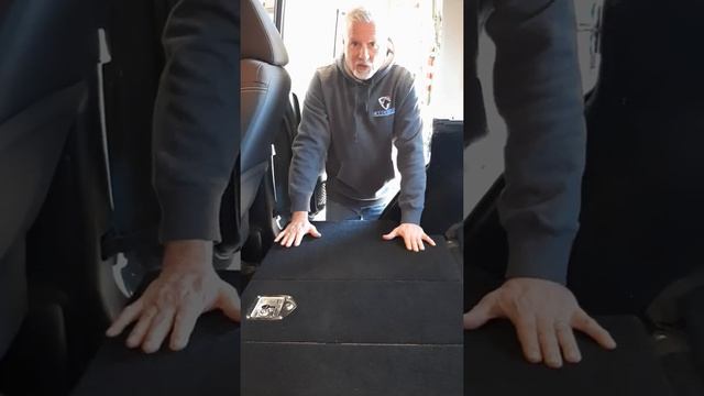 Jeep Wrangler Locking Storage And Passenger Seating With Our 60/40 Design