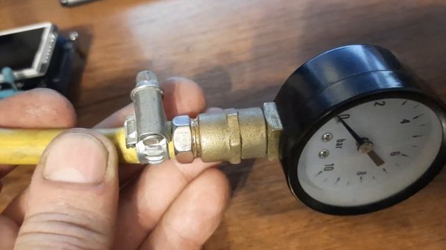 первые приборы авто электрика