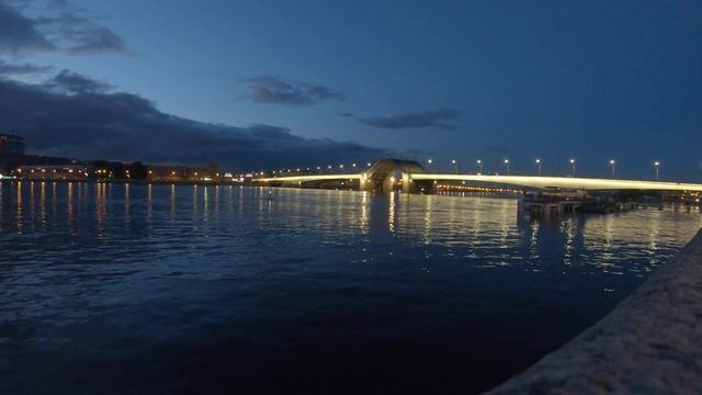 Развод моста Александра Невского 4K!