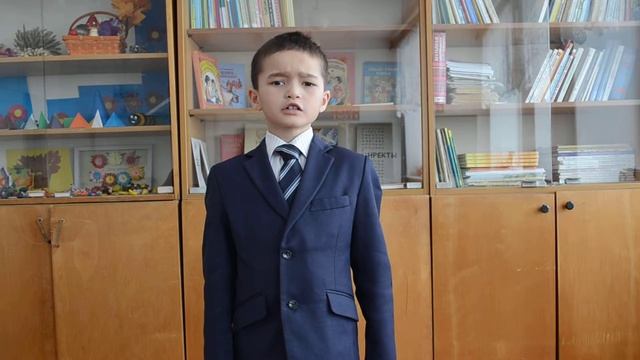 Читаем М. Карима: Бакиров Адель 8 лет.