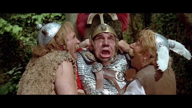 Astérix et Obélix contre César - La Serpe Dor