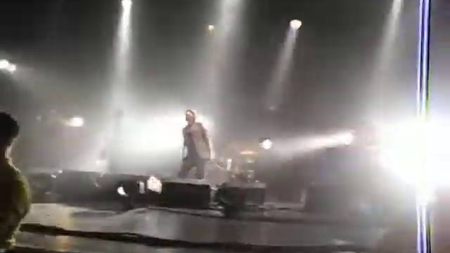 Beady Eye - Yellow Tail (Intro)/Four Letter Word (Live @ Manchester Apollo O2 Academy, 07/03/2011)