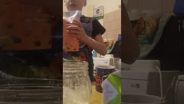 туториал как попить воду.