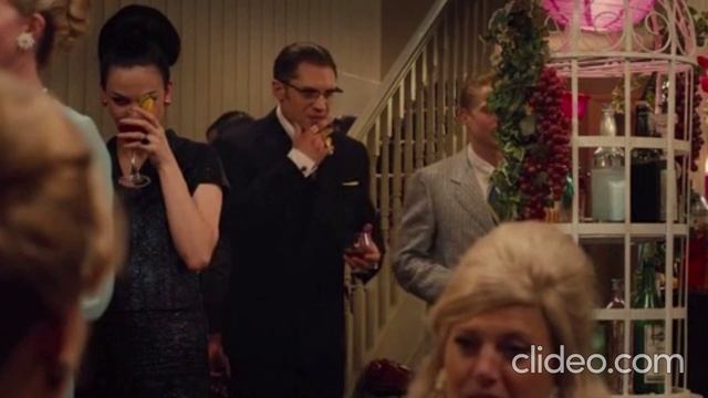 Подбухнем?)))