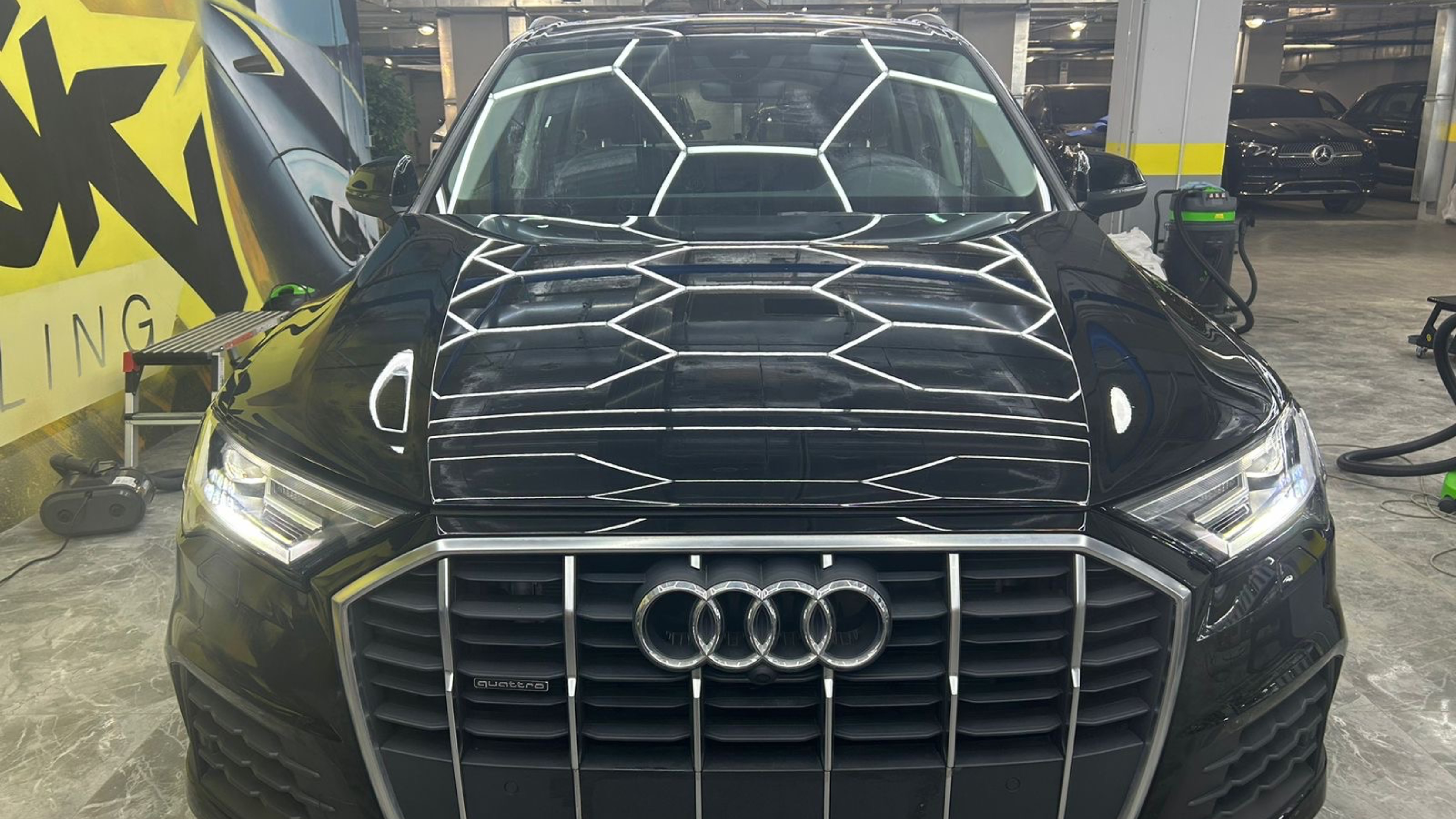 Автосалон VOSK