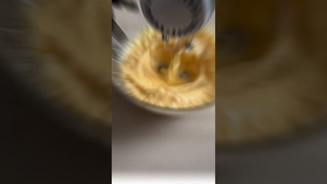 Нарезное шоколадное пирожное (скоро на канале)