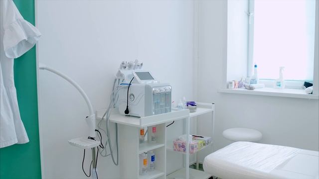 Лицензированный  учебный центр ногтевого сервиса