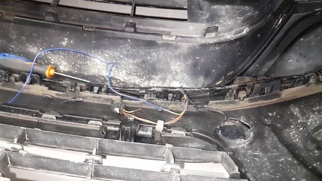 Volkswagen Touareg Перестала работать Камера заднего вида или парктроник. Мой пример ремонта.