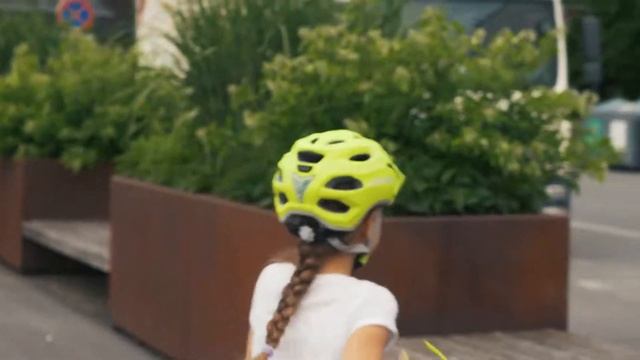 CARAPAX JR FLASH Be Visible & MITZO Neon Yellow