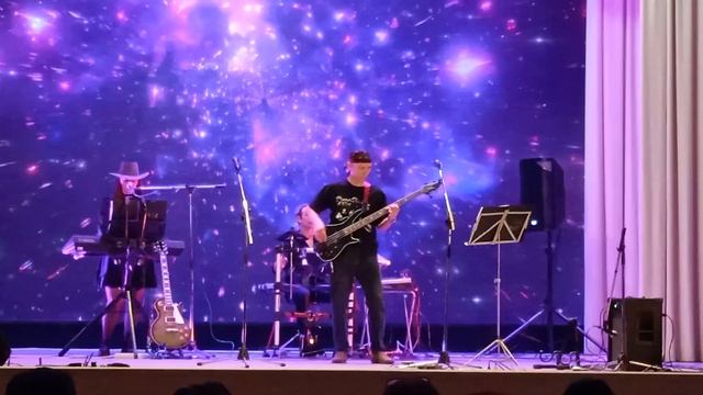 Выступление группы 