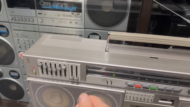 Vintagemoscow.  Топовые магнитолы с сабвуфером