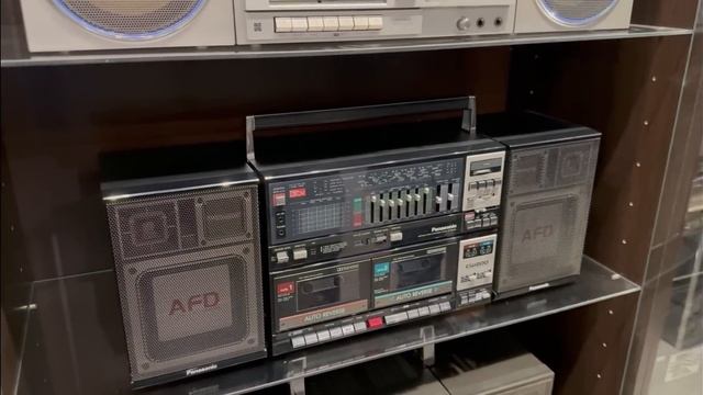 Vintagemoscow.  Новогодний обзор магазина