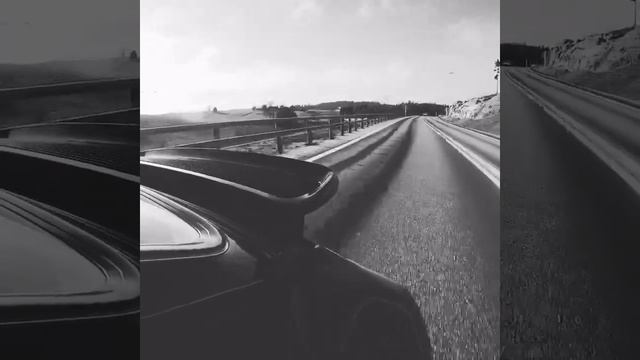 Porsche 964 spoiler deploying