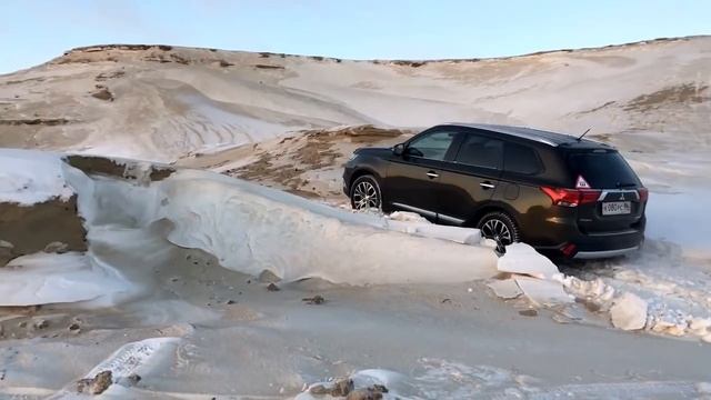 Mitsubishi Outlander TEST