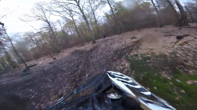 Terrain De Cross 250 CR, 85 TC Et 125 YCF Pilot