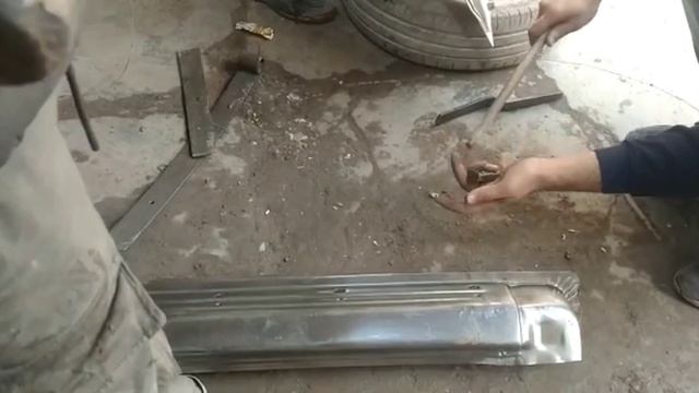 TOYOTA COROLLA DENTING IN PROGRESS