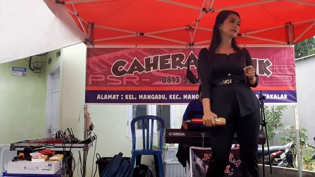 Hadirmu Bagai Mimpi Voc.irma Hasrul