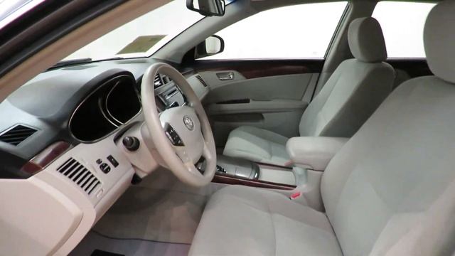 2011 Toyota Avalon@CarVision.com 61,019 Miles
