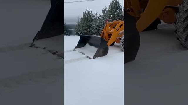 Погрузчик Shanlin ZL. Снежный отвал